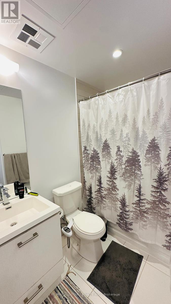 Photo 4 of 3608 87 Peter Street, Toronto ON