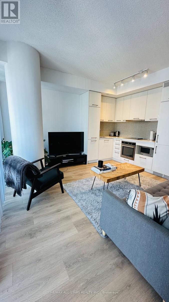 Photo 9 of 3608 87 Peter Street, Toronto ON