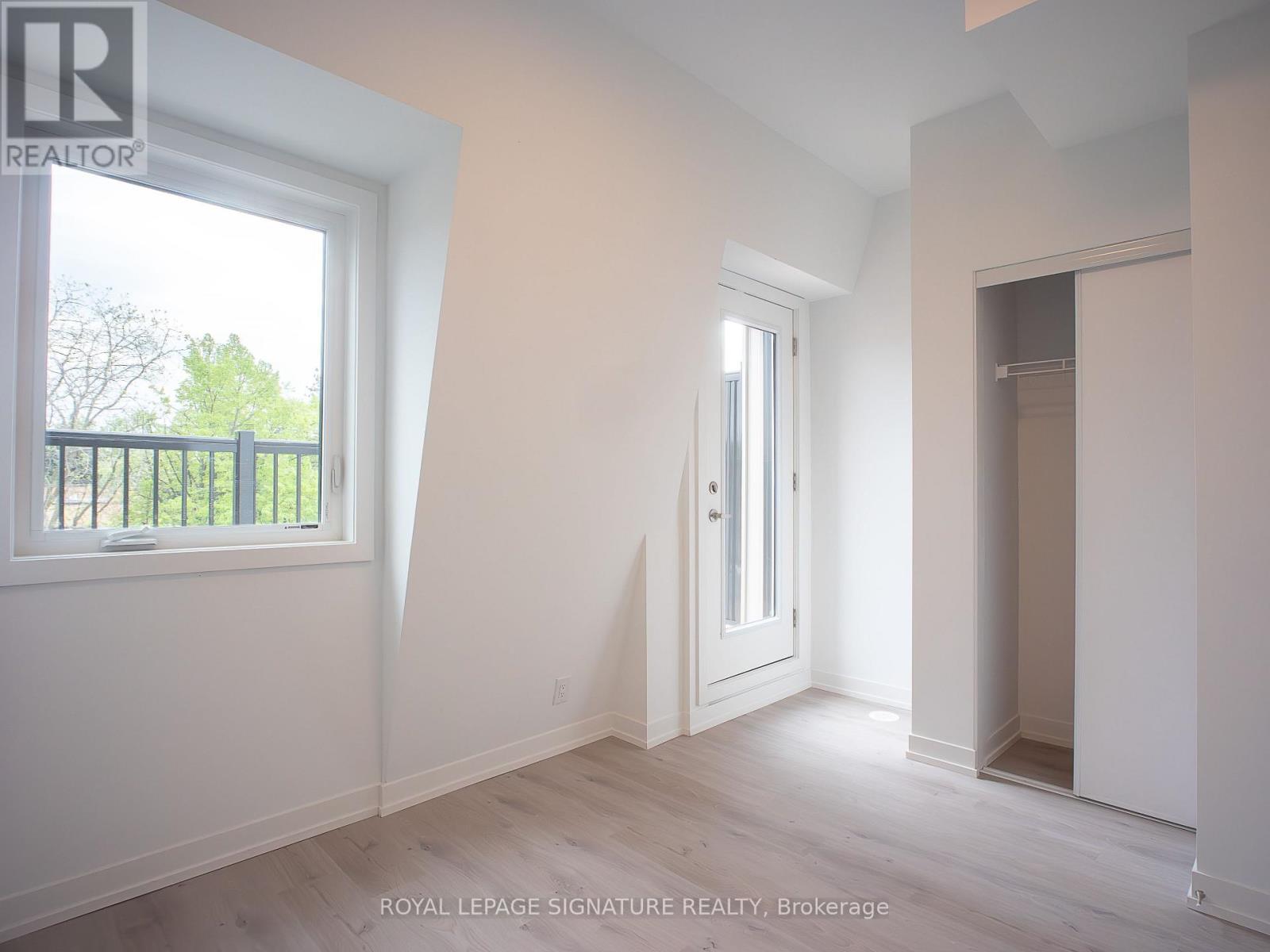 Photo 29 of 64 B Tisdale Avenue, Toronto ON