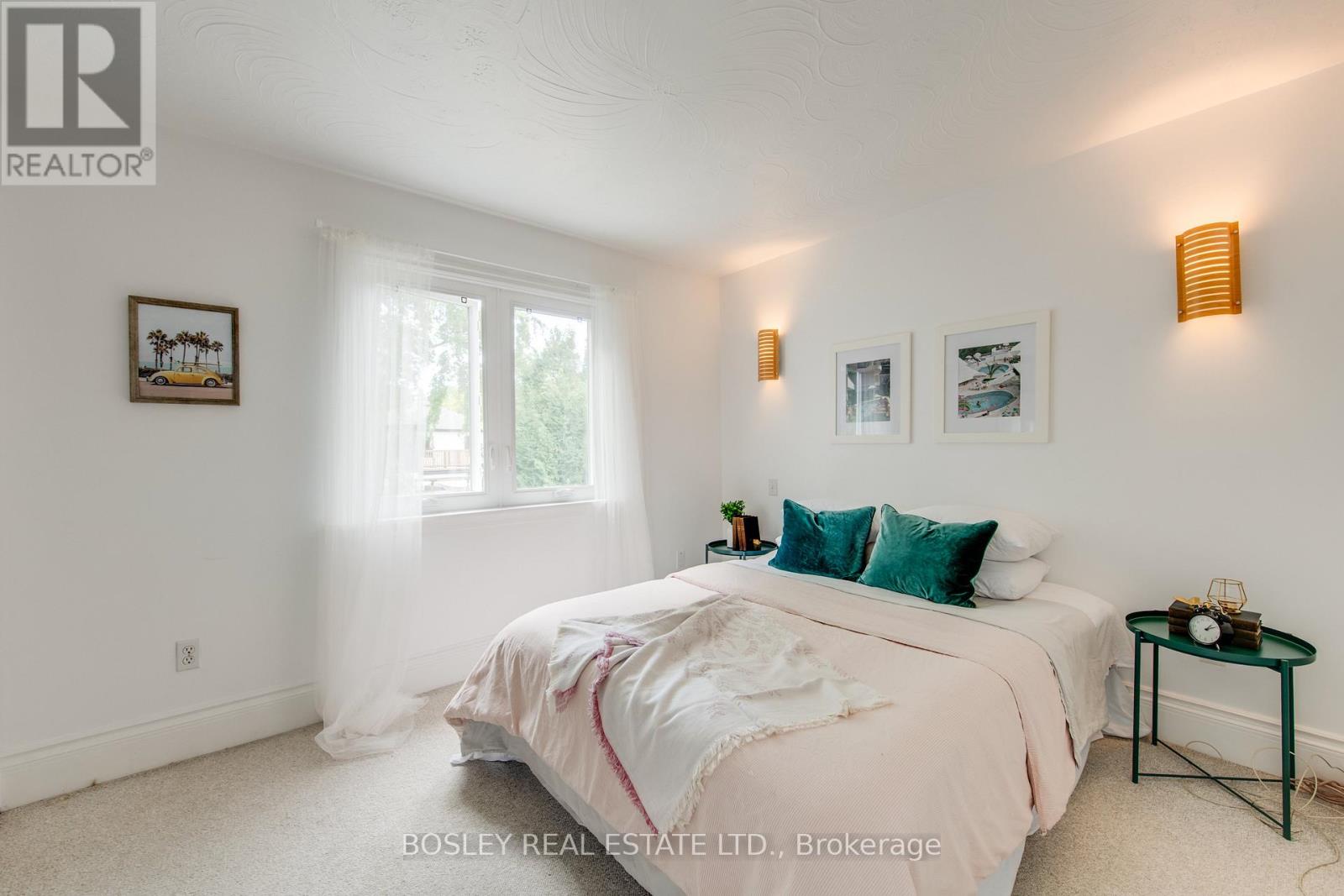 Photo 19 of 55 Robbins Avenue, Toronto ON