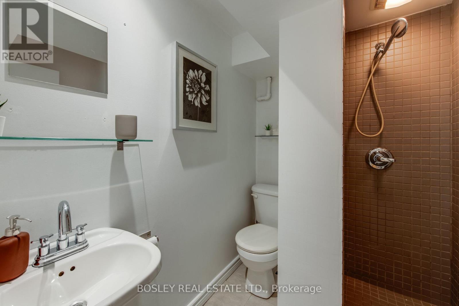 Photo 26 of 55 Robbins Avenue, Toronto ON