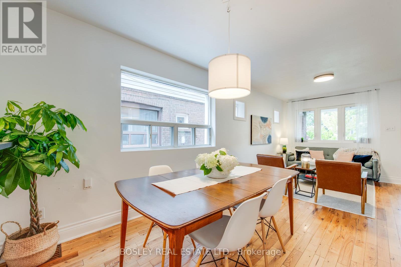 Photo 4 of 55 Robbins Avenue, Toronto ON