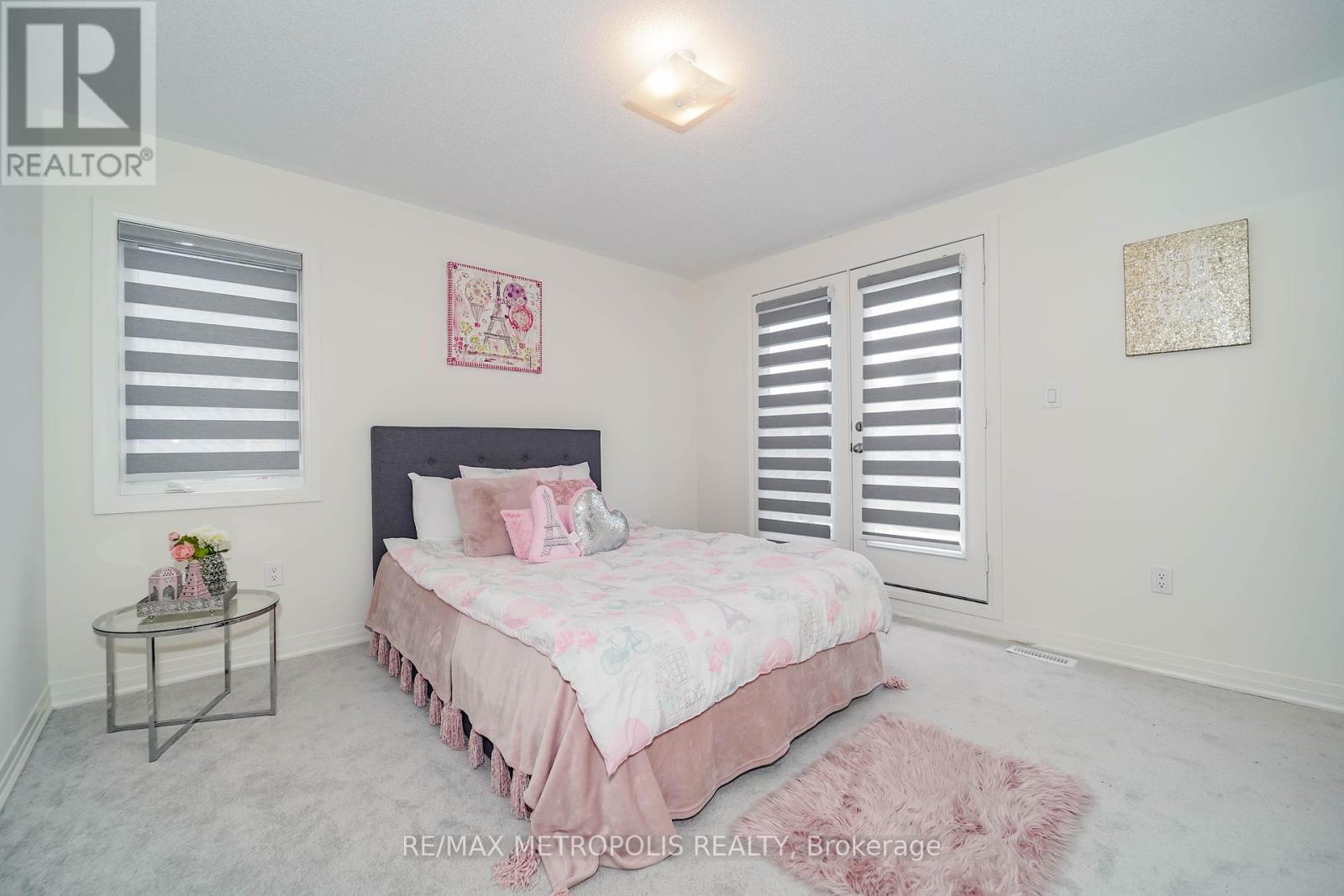 Photo 9 of 11 Yacht Drive, Clarington ON