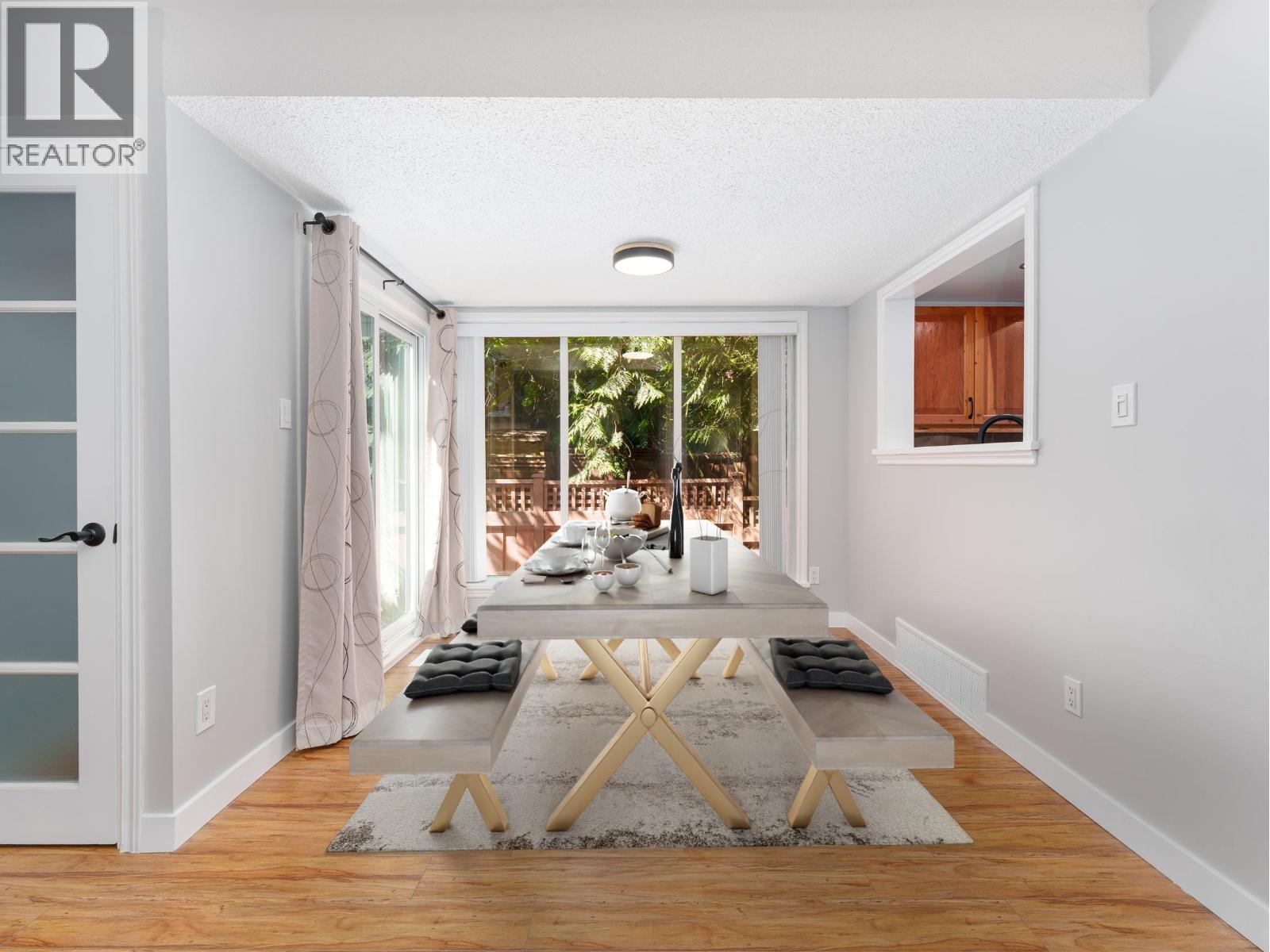 Photo 36 of 4770 Fernglen Drive, Burnaby BC