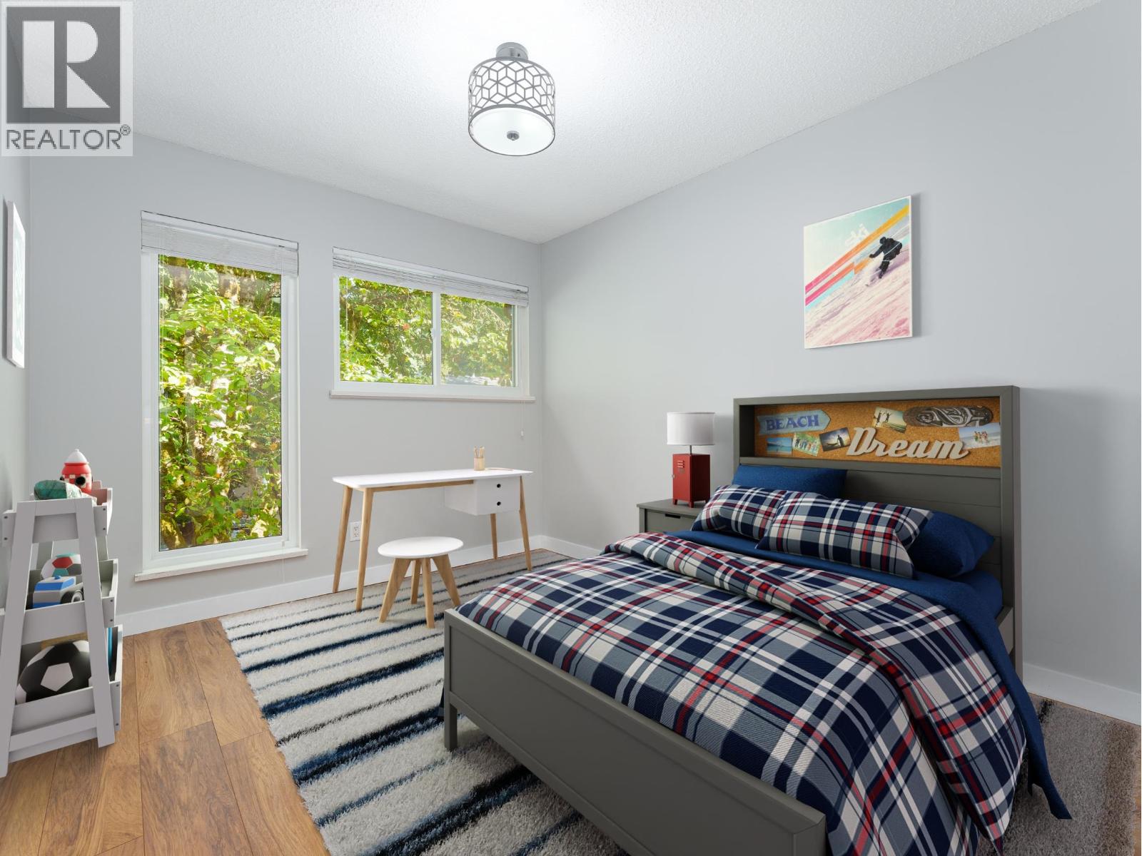 Photo 35 of 4770 Fernglen Drive, Burnaby BC