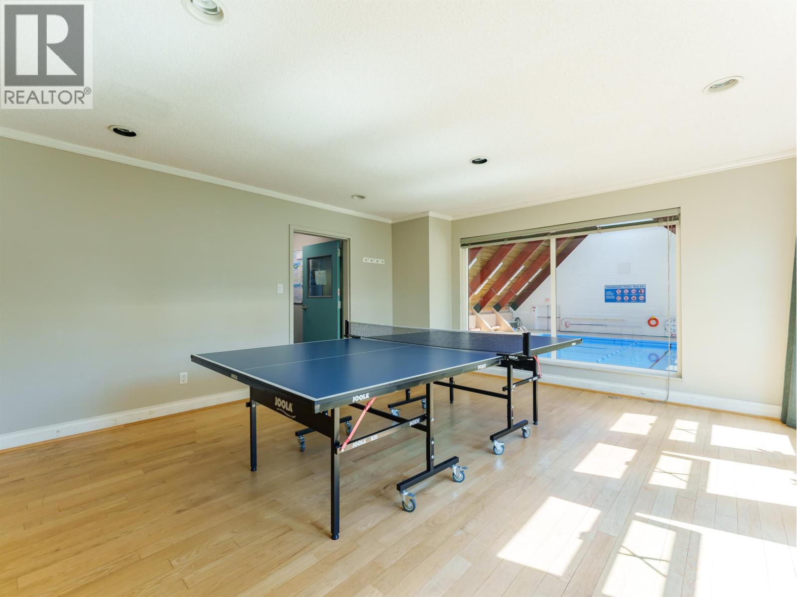 Photo 13 of 4770 Fernglen Drive, Burnaby BC