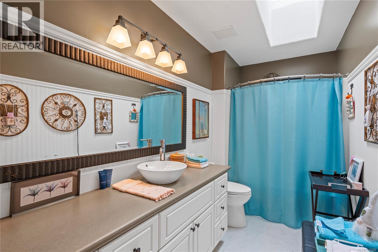 Photo 24 of 1072 Roberton Blvd, Parksville BC