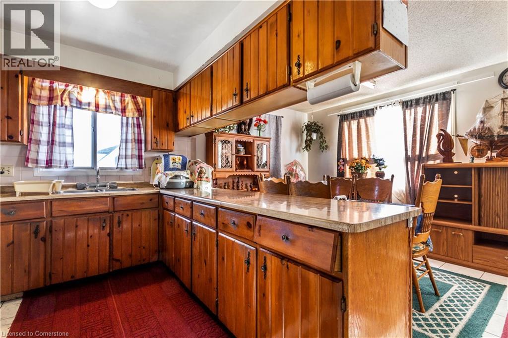 Photo 29 of 1295 Cannon Street E, Hamilton ON