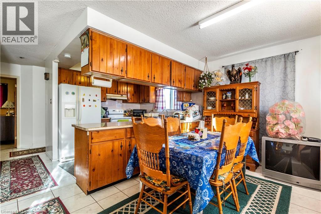 Photo 38 of 1295 Cannon Street E, Hamilton ON