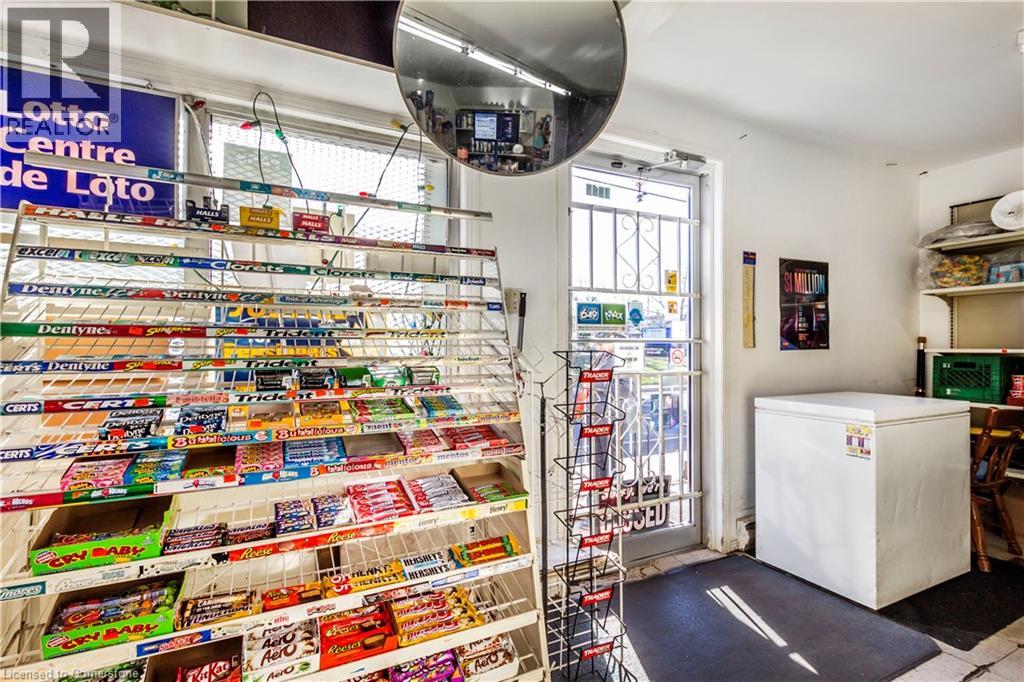 Photo 9 of 1295 Cannon Street E, Hamilton ON