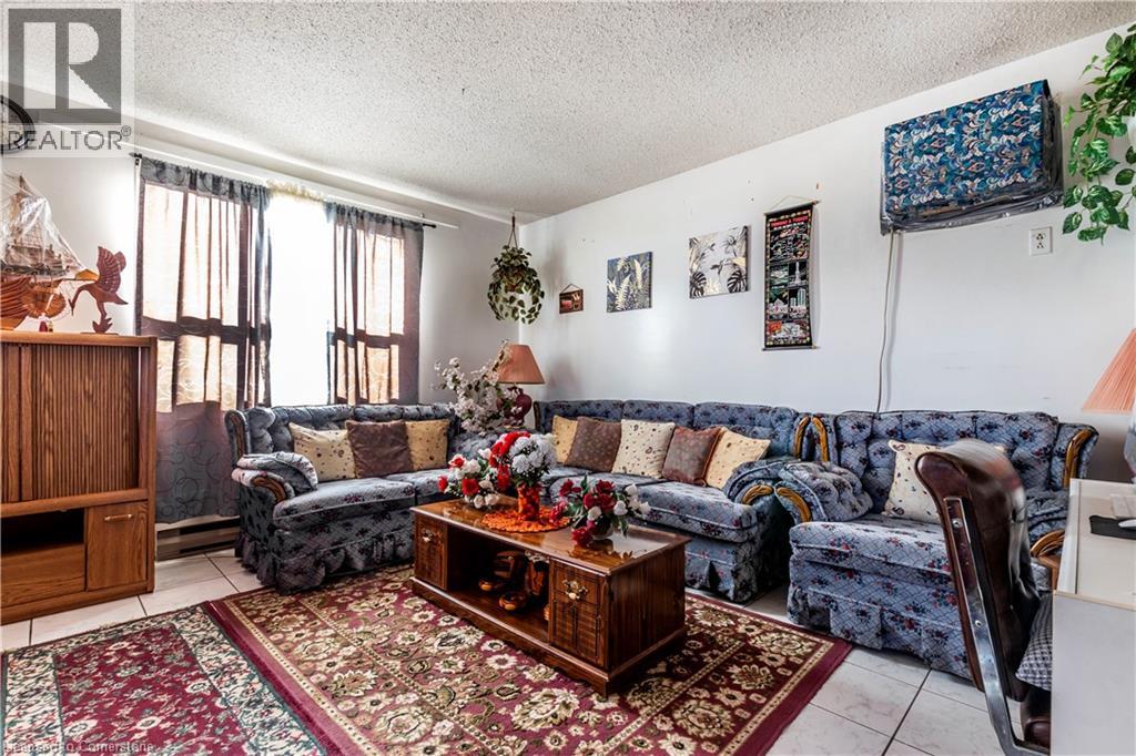Photo 2 of 1295 Cannon Street E, Hamilton ON