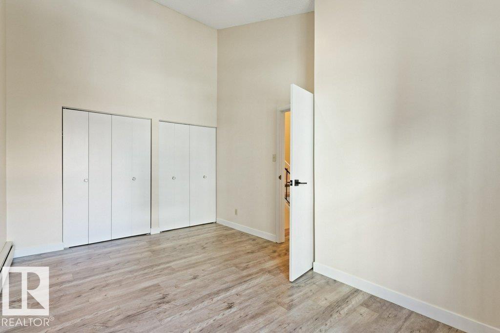 Photo 14 of 11134 83 Av Nw, Edmonton AB