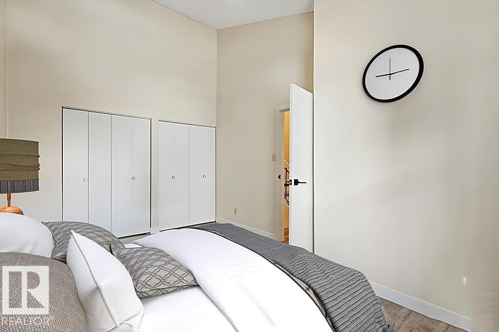 Photo 6 of 11134 83 Av Nw, Edmonton AB