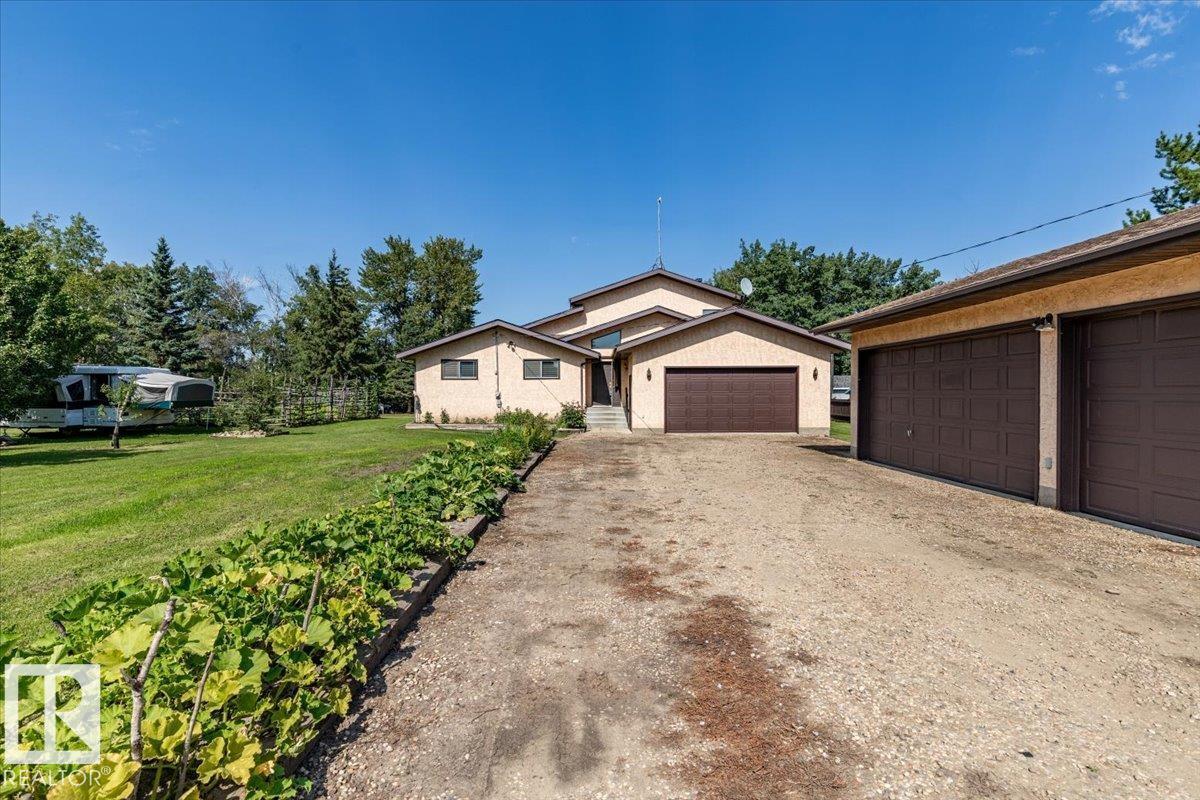 Photo 34 of 214 271022 Twp Road 480, Rural Wetaskiwin County AB