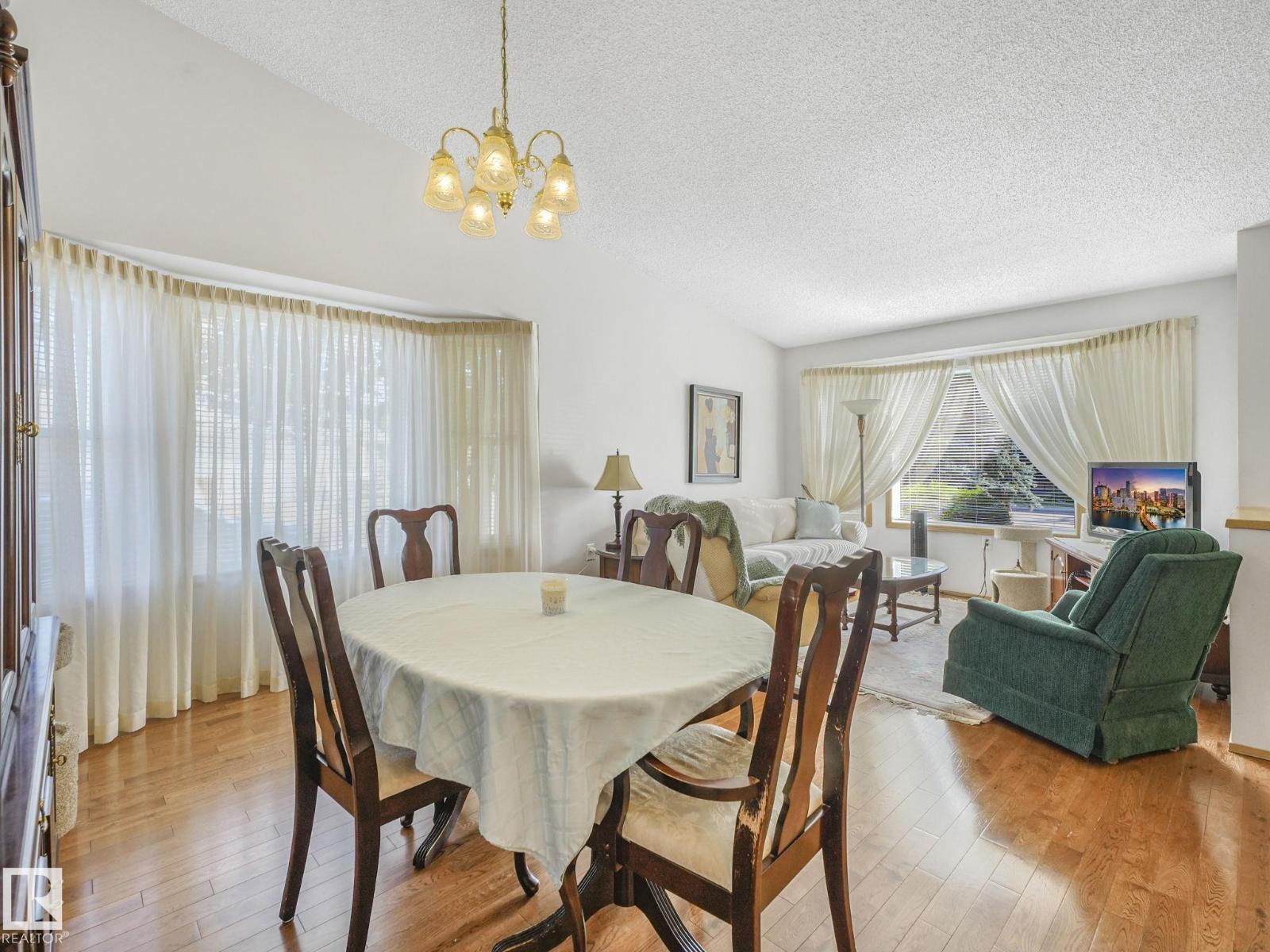 Photo 49 of 13810 75 St Nw, Edmonton AB