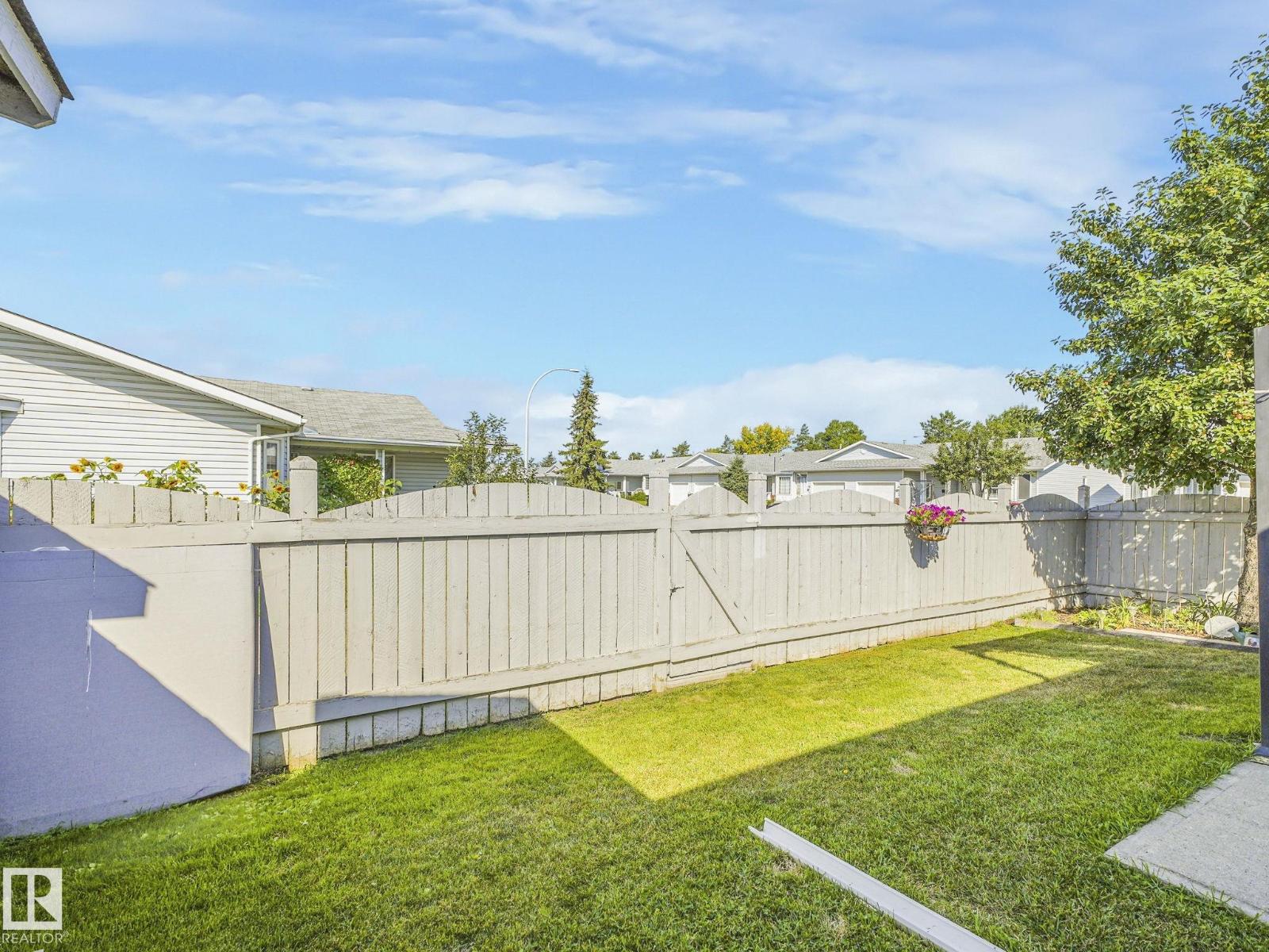 Photo 51 of 13810 75 St Nw, Edmonton AB