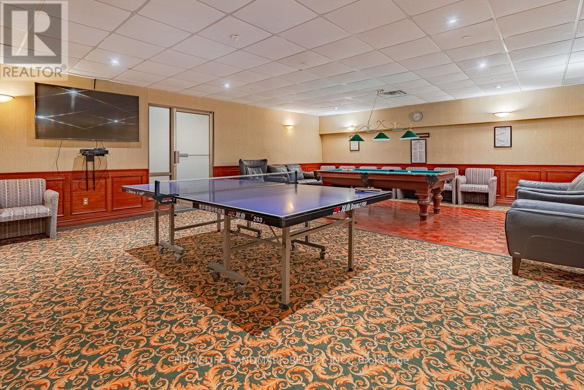 Photo 17 of 712 175 Cedar Avenue, Richmond Hill ON