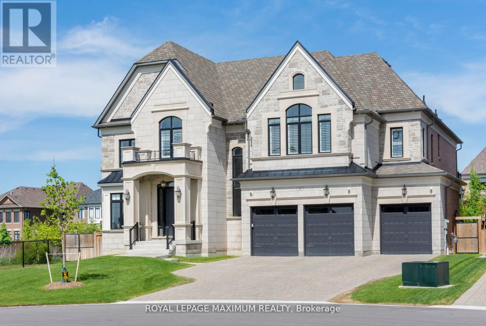 Photo 26 of 49 Mary Natasha Court, Vaughan ON