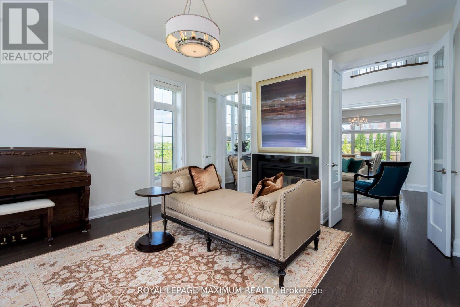 Photo 1 of 49 Mary Natasha Court, Vaughan ON