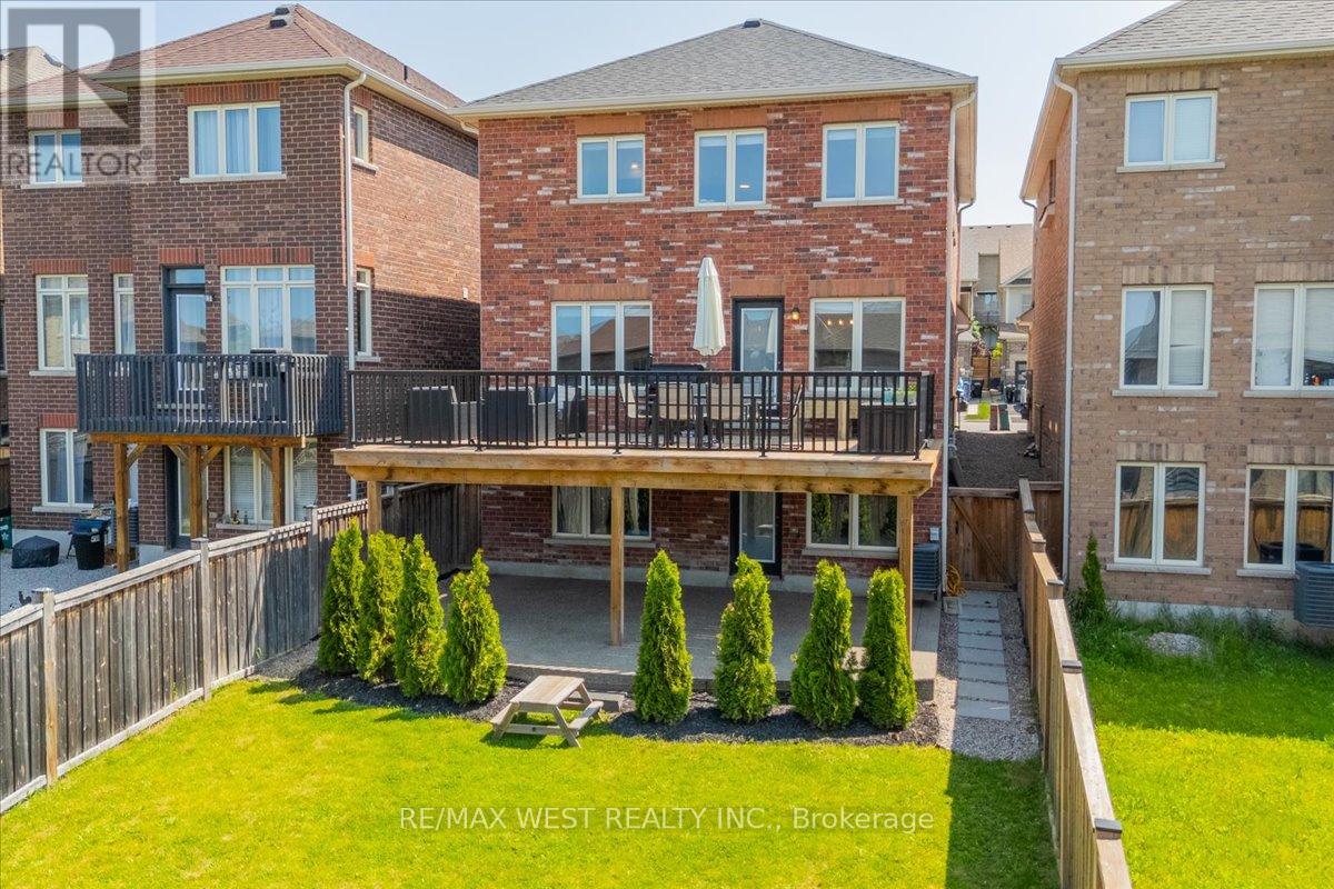 Photo 13 of 6 Cherry Lane, New Tecumseth ON
