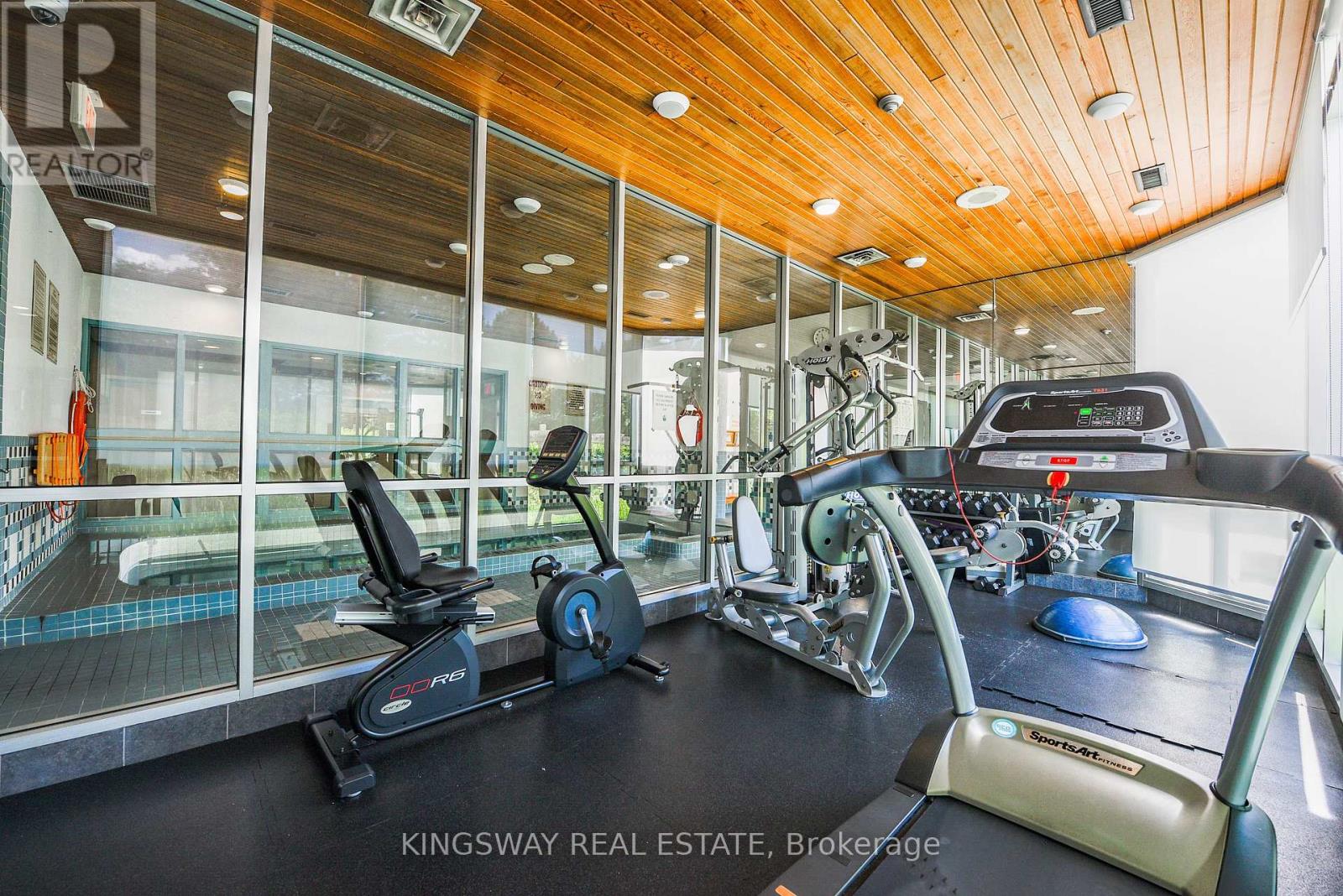 Photo 49 of Uph 02 880 Dundas Street, Mississauga ON