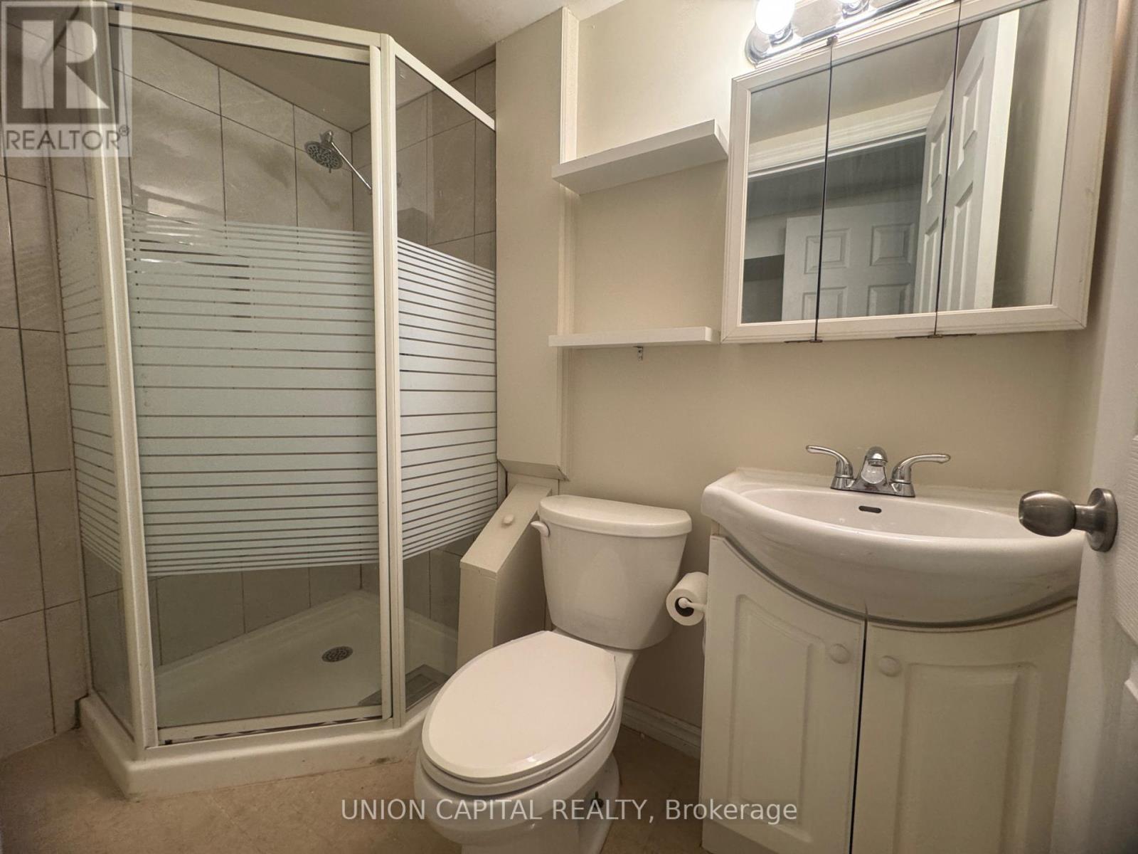 Photo 12 of Bsmt 26 Blackthorne Avenue, Hamilton ON