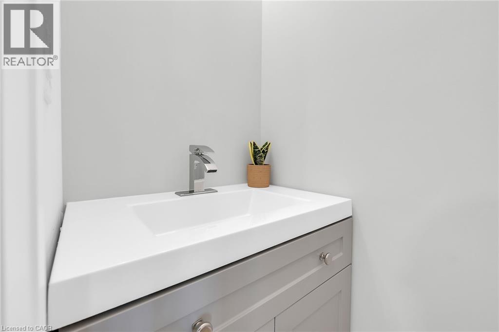 Photo 21 of 517 Hughson Street N, Hamilton ON