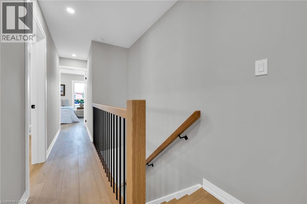 Photo 23 of 517 Hughson Street N, Hamilton ON