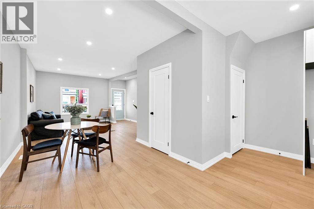 Photo 33 of 517 Hughson Street N, Hamilton ON
