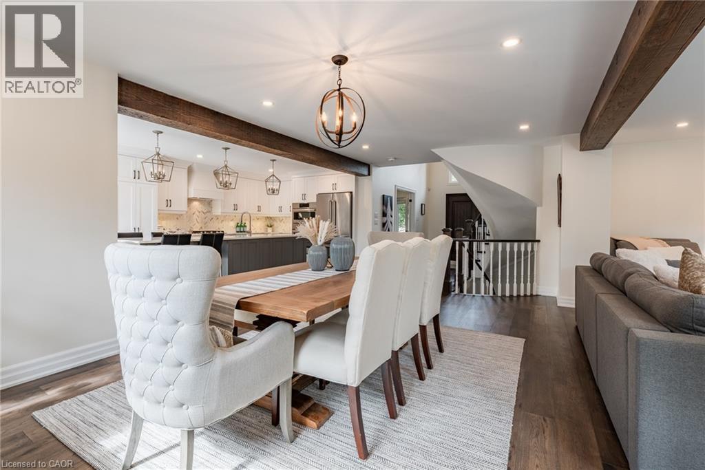 Photo 13 of 2130 Winding Way, Burlington ON