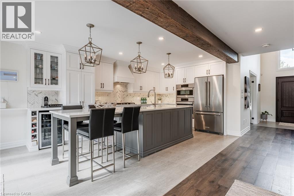 Photo 14 of 2130 Winding Way, Burlington ON
