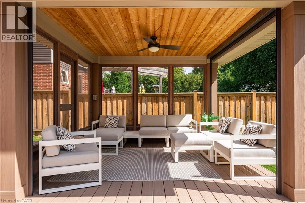 Photo 42 of 2130 Winding Way, Burlington ON