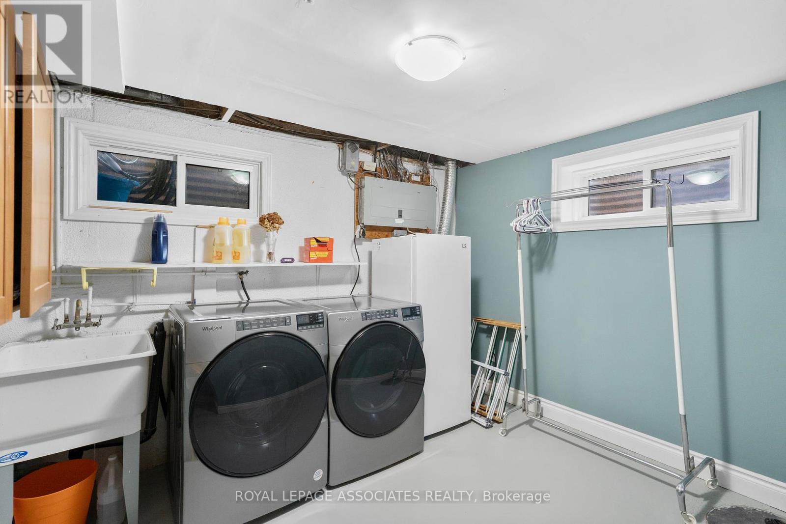 Photo 29 of 5285 Cindy Lane, Burlington ON