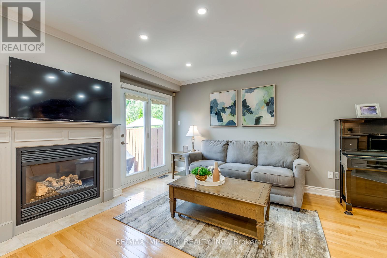 Photo 12 of 2182 Oakpoint Road, Oakville ON