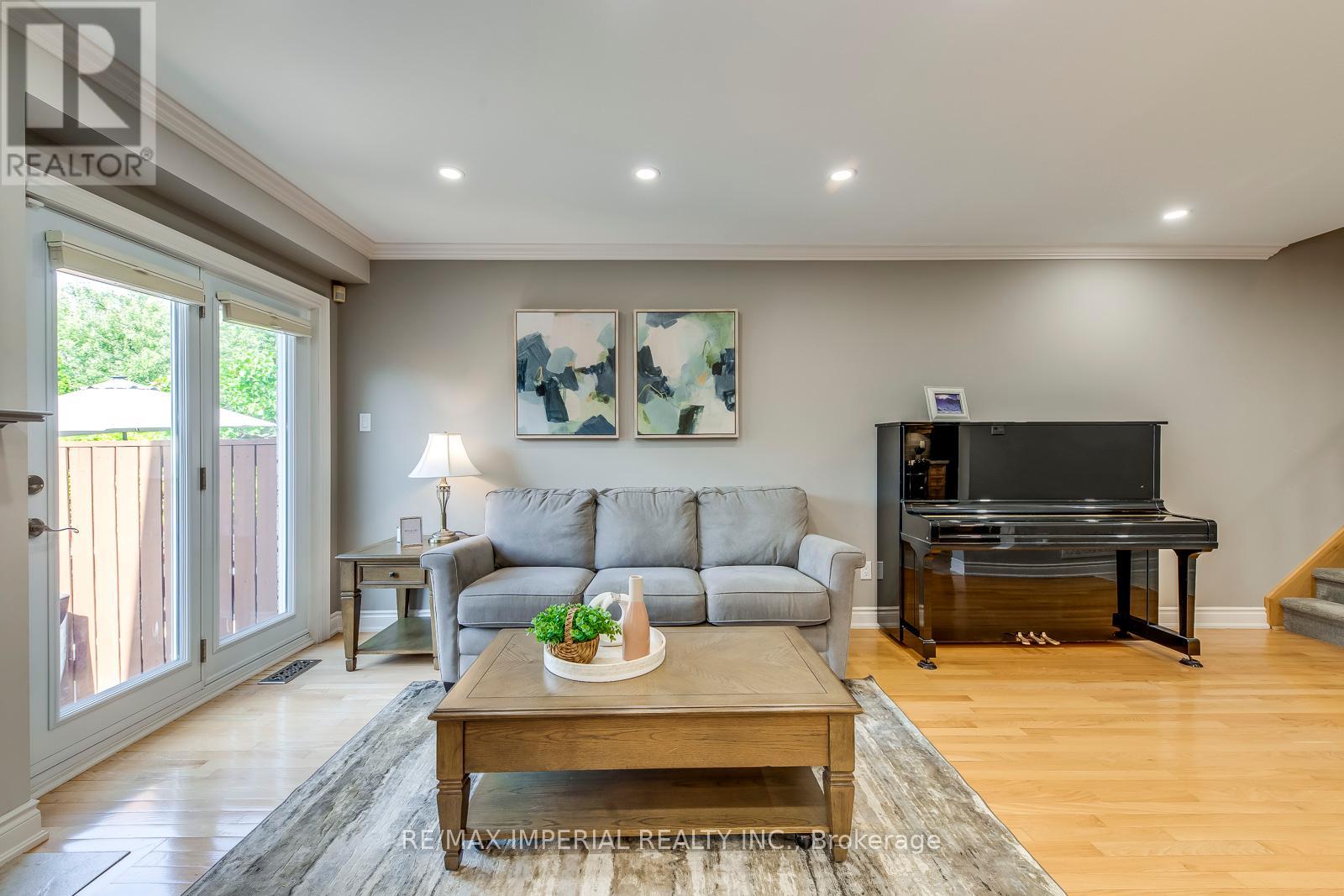 Photo 6 of 2182 Oakpoint Road, Oakville ON