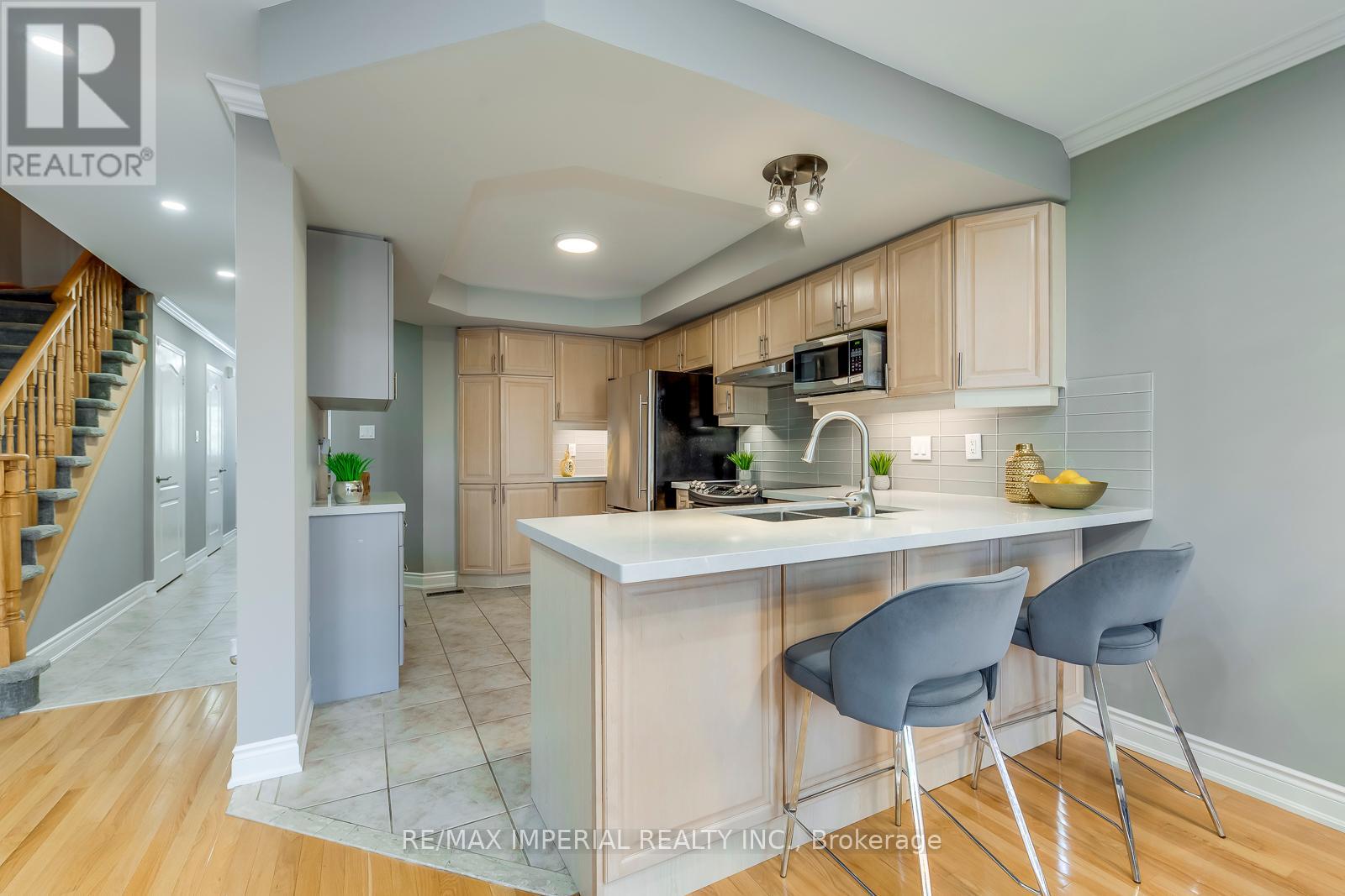 Photo 9 of 2182 Oakpoint Road, Oakville ON