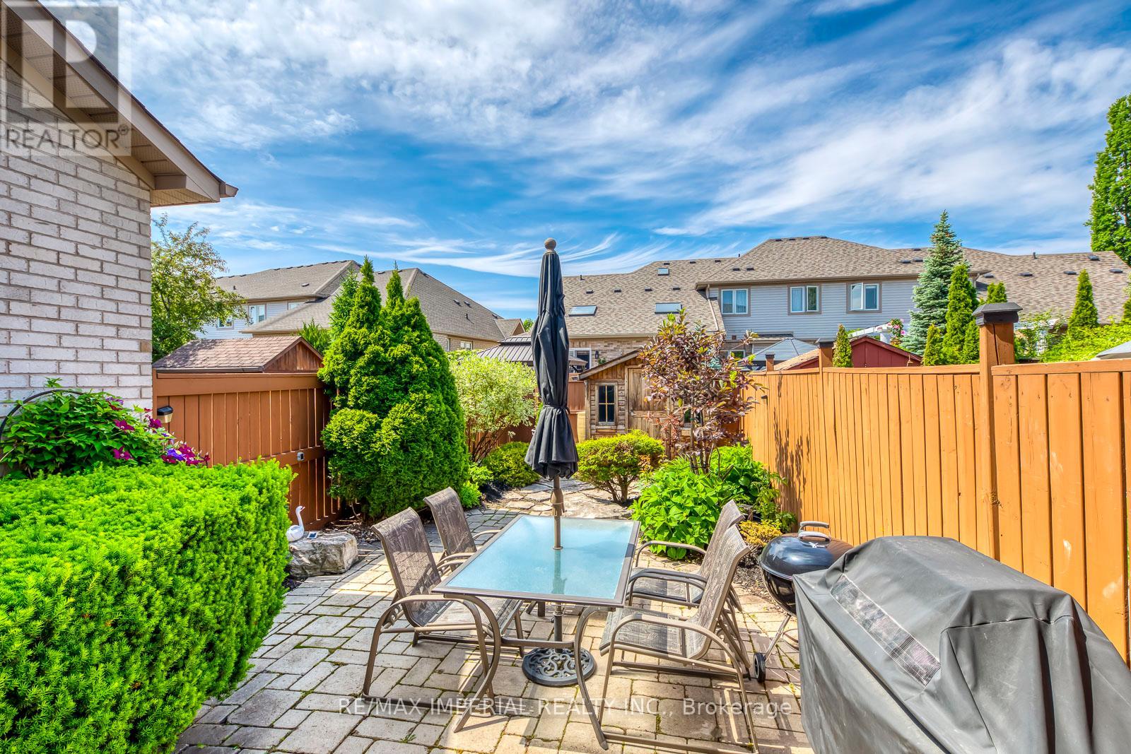 Photo 7 of 2182 Oakpoint Road, Oakville ON