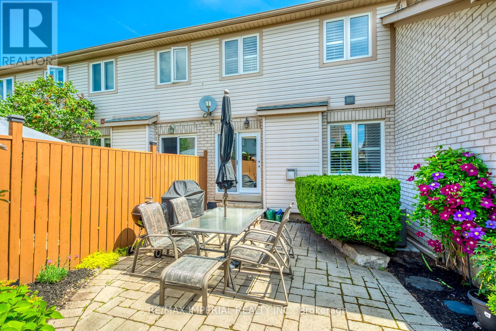 Photo 10 of 2182 Oakpoint Road, Oakville ON