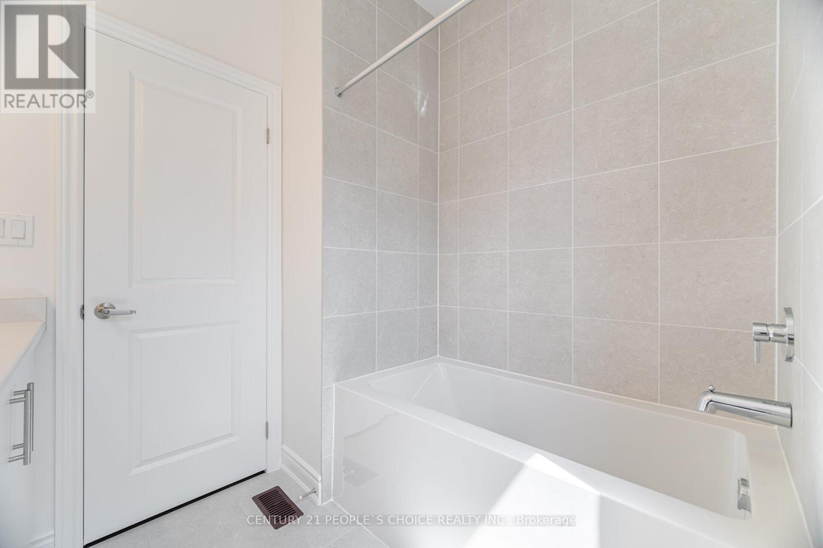 Photo 28 of 1302 Muller Lane, Oakville ON