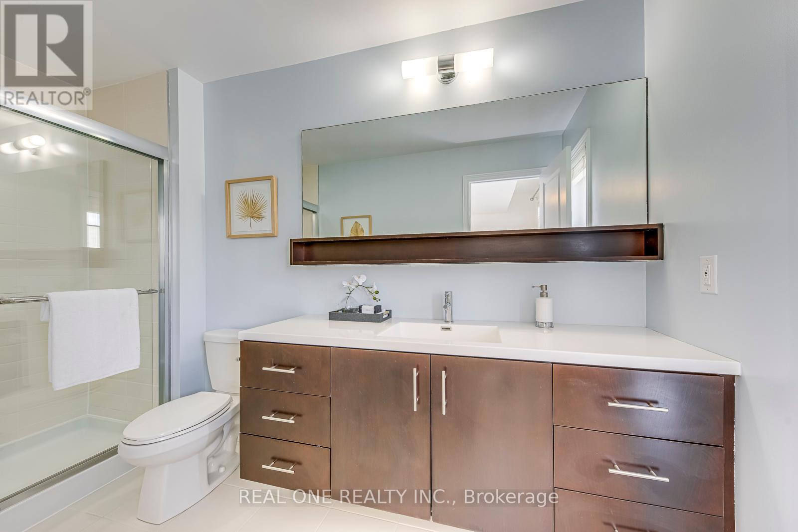 Photo 18 of 3116 Postridge Drive, Oakville ON
