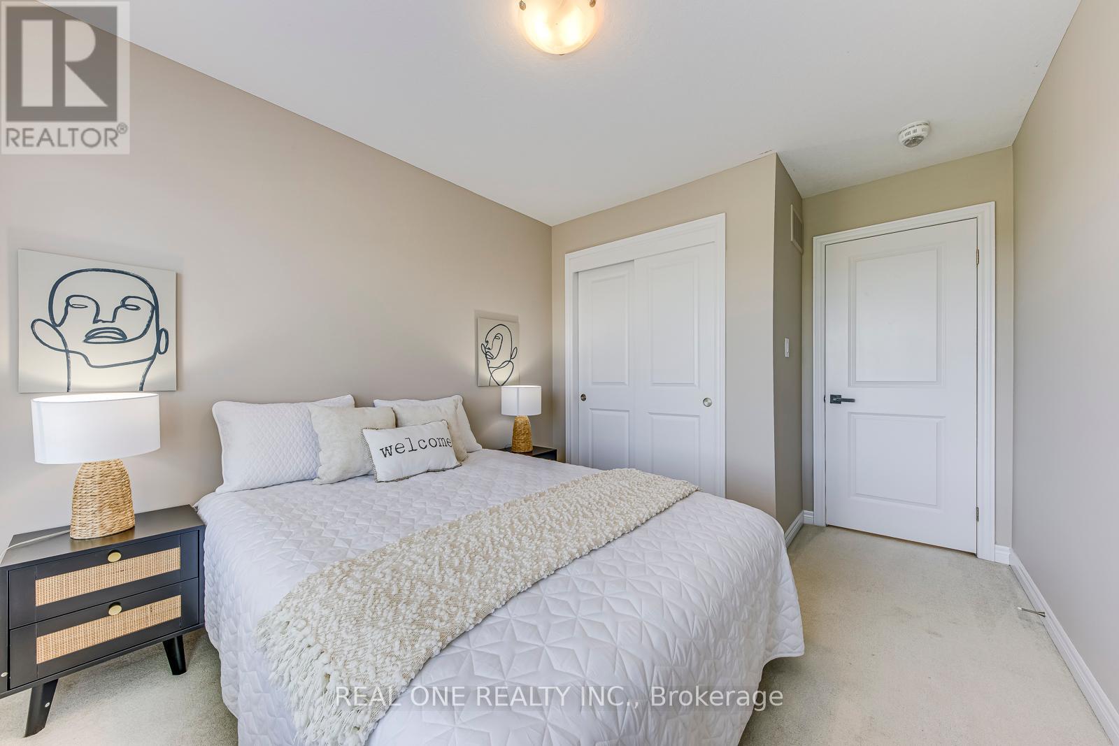 Photo 21 of 3116 Postridge Drive, Oakville ON