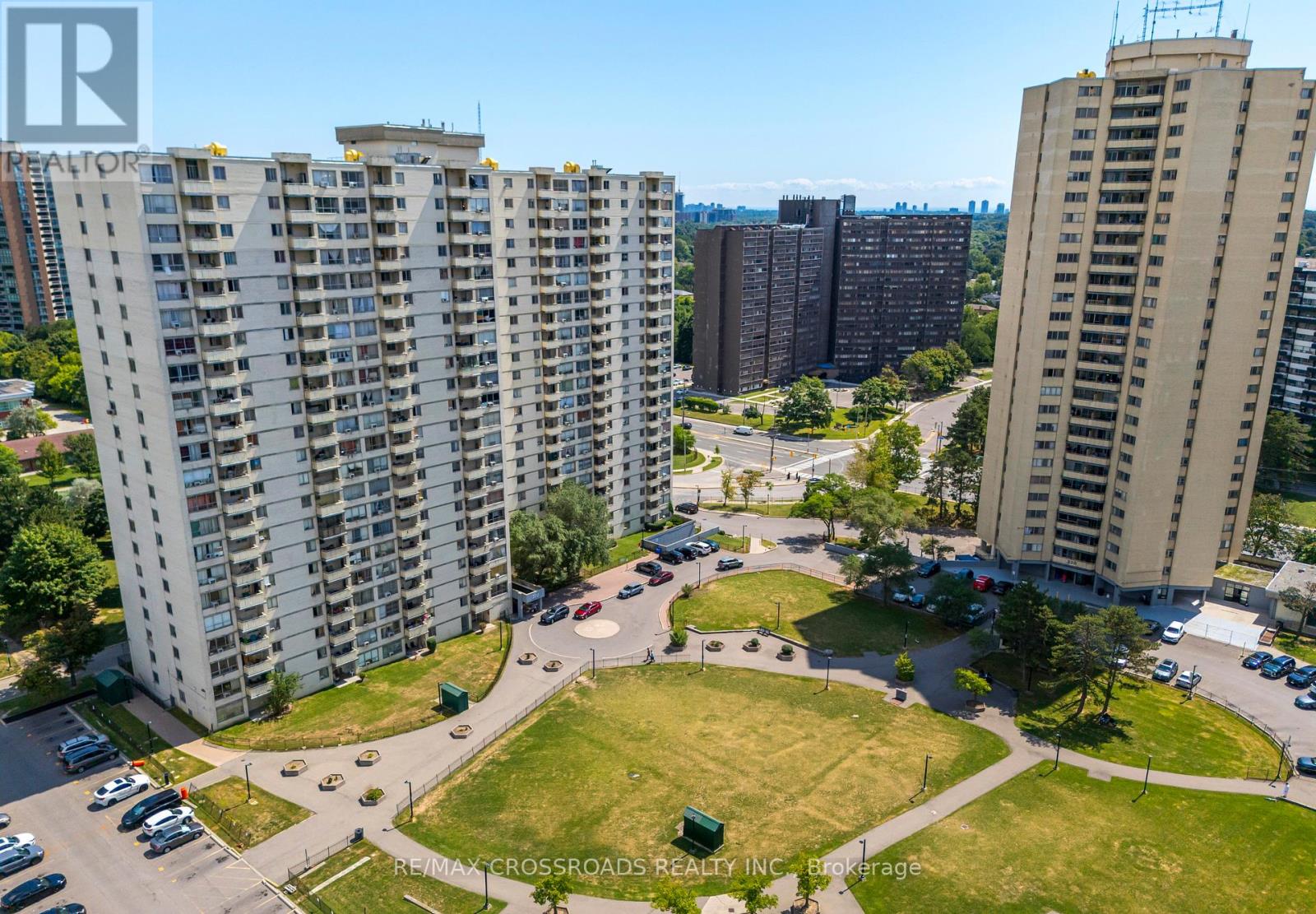 Photo 1 of 806 320 Dixon Road, Toronto ON