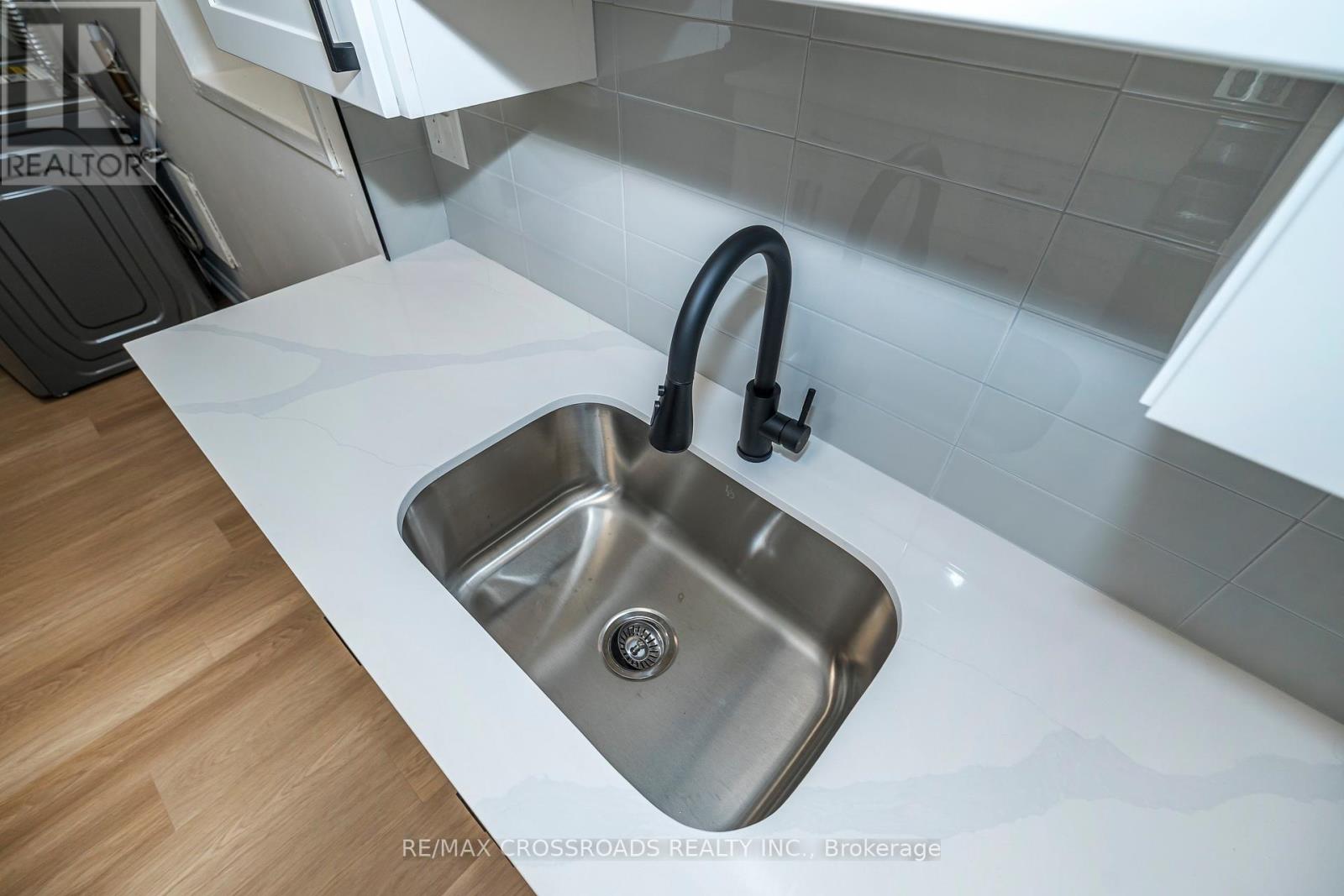 Photo 14 of 806 320 Dixon Road, Toronto ON