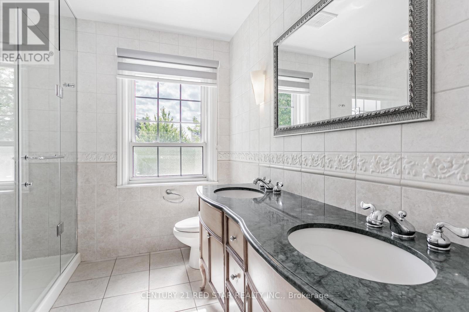 Photo 30 of 56 Silverthorne Bush Drive, Toronto ON