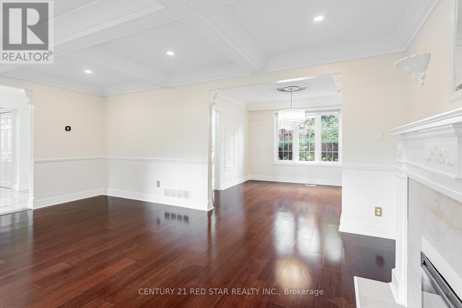 Photo 38 of 56 Silverthorne Bush Drive, Toronto ON