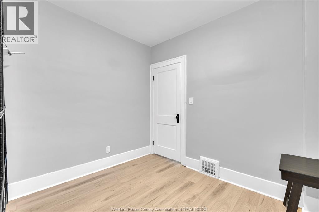 Photo 9 of 1618 Moy Avenue, Windsor ON