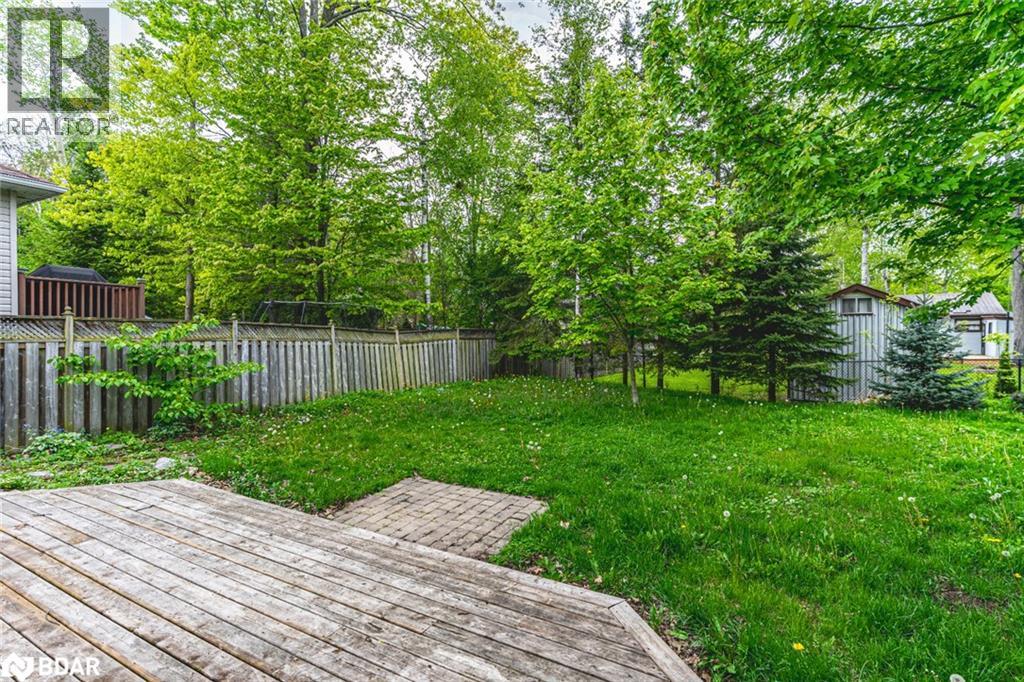 Photo 4 of 32 54th Street South Unit Upper, Wasaga Beach ON