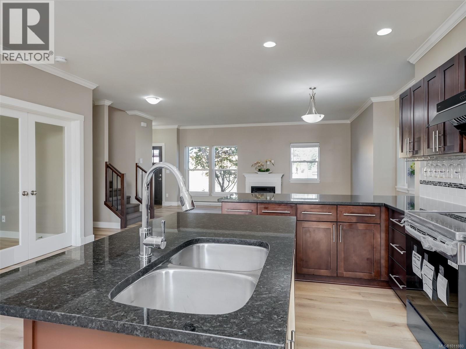 Photo 10 of 3277 Piper Rd, Langford BC