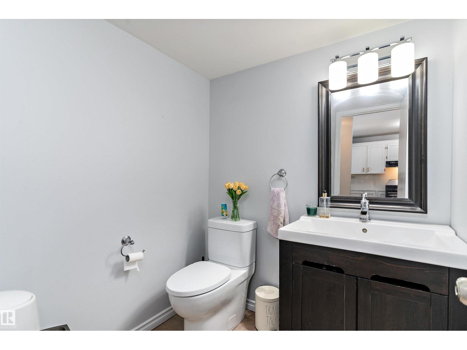 Photo 38 of 16491 115 St Nw, Edmonton AB