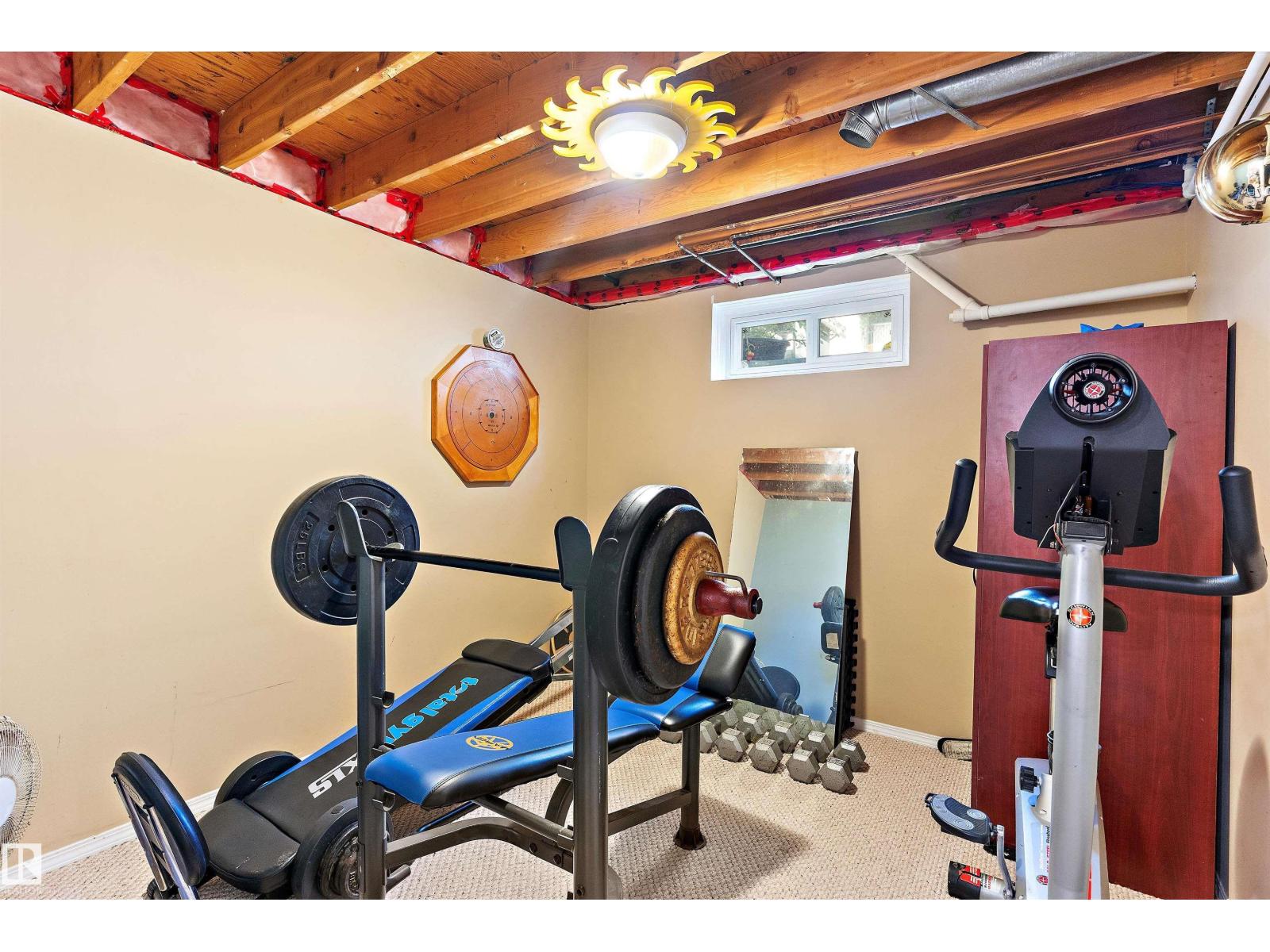 Photo 14 of 16491 115 St Nw, Edmonton AB